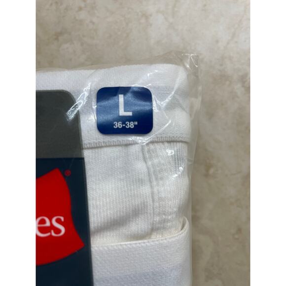 Hanes Classics Men’s Briefs 6 Pack White Size L Comfort Flex Waistband New - Picture 7 of 8
